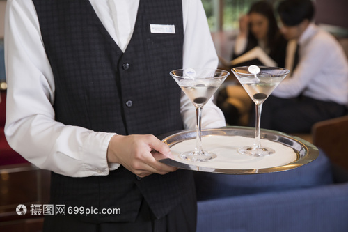 酒店管理中的雞尾酒服務準備